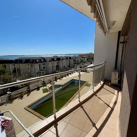 An With Sea View And The Balcony *